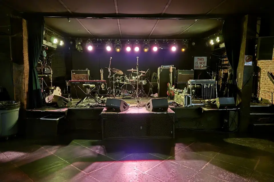 Mercury Lounge